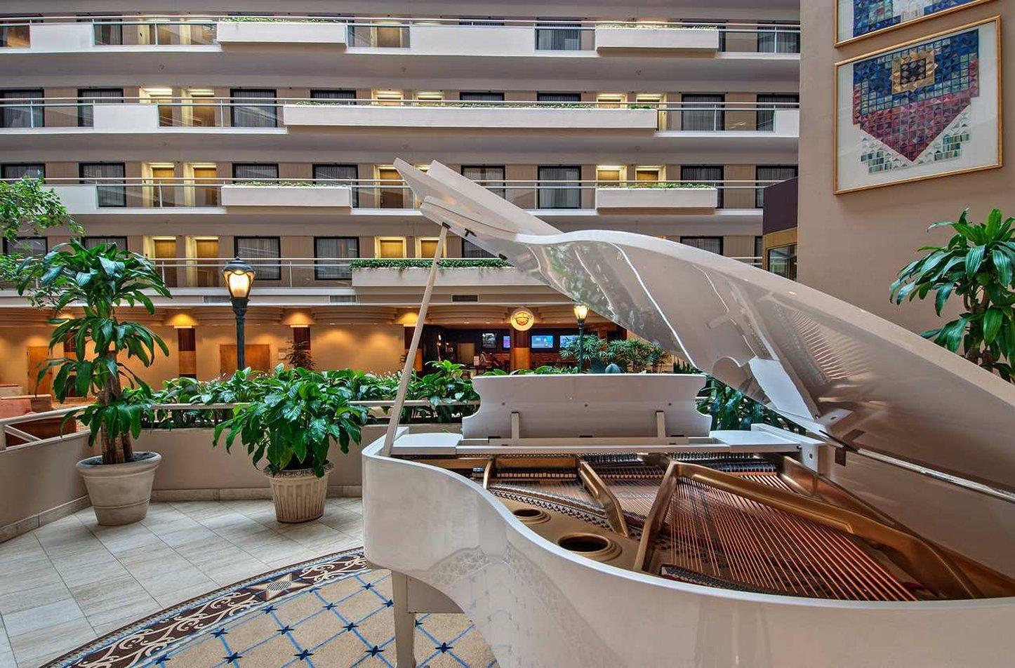 Embassy Suites By Hilton Atlanta Galleria Smyrna Bagian luar foto